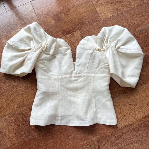 Cult Gaia Off the Shoulder Cream Ivory Crop Silk Top XS - Picture 2 of 5